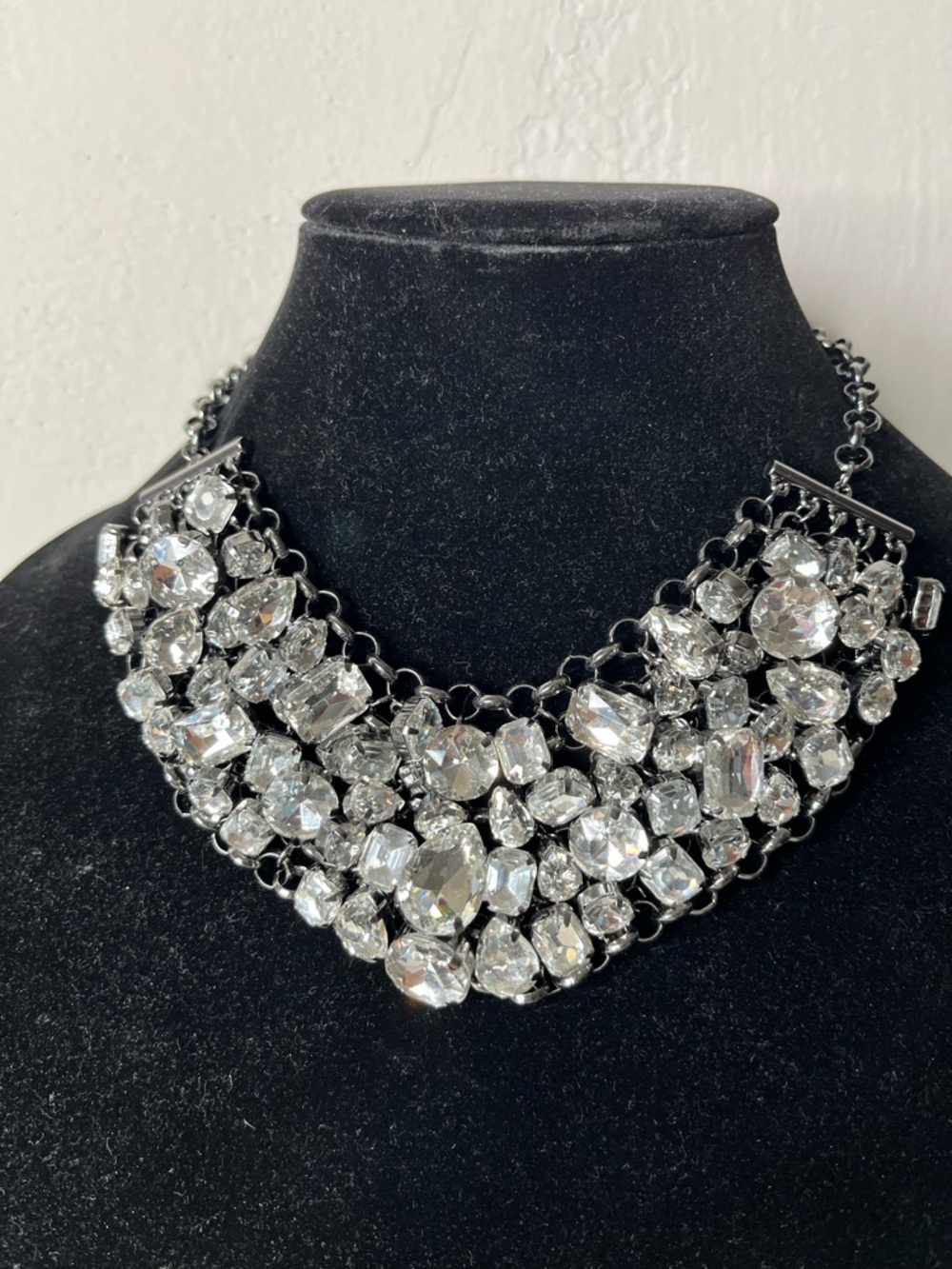 Sparkling Statement Crystal Bib Necklace - Silver Clear